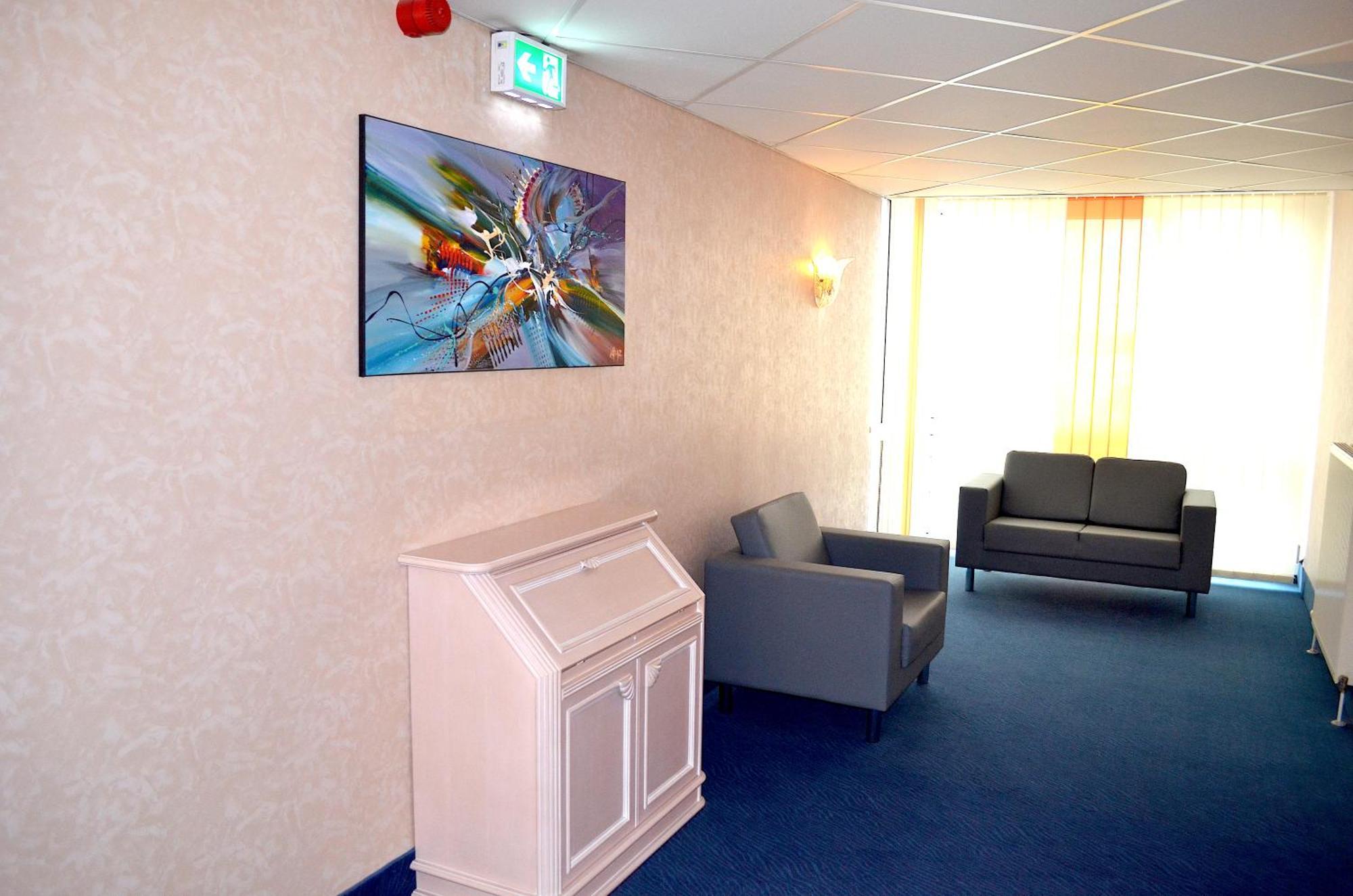 Weber Hotel MHG Buitenkant foto